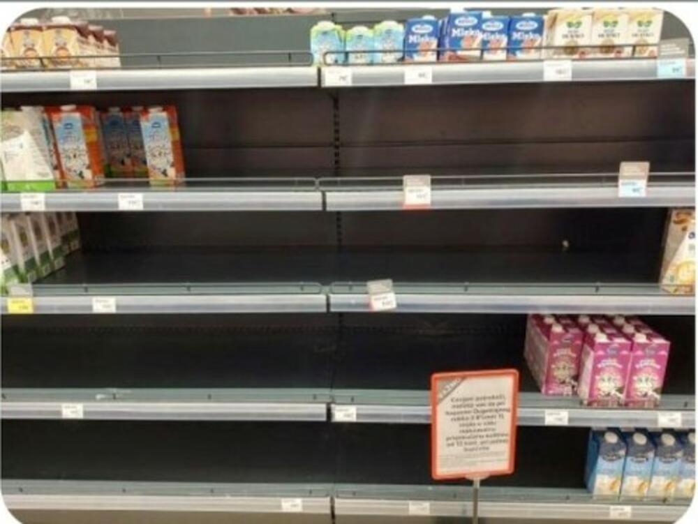 Prazni rafovi, Mleko, Nestašica mleka