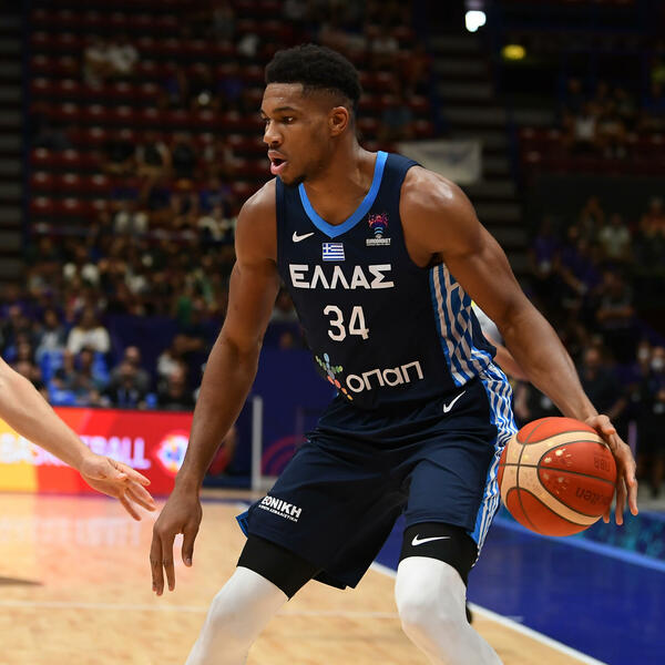 HRVATI NAMUČILI GRKE! Heleni STREPELI za pobedu, a onda je Adetokumbo EKSPLODIRAO!