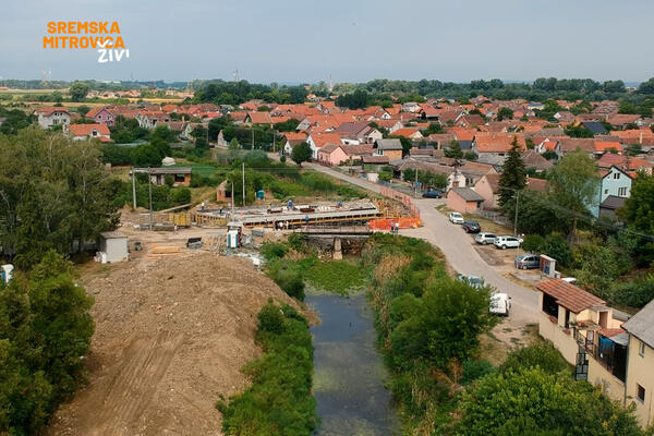 MOST KOJI SE GRADI U SREMSKOJ MITROVICI REŠAVA BROJNE PROBLEME: Projekat vredi 60 miliona dinara! (FOTO)