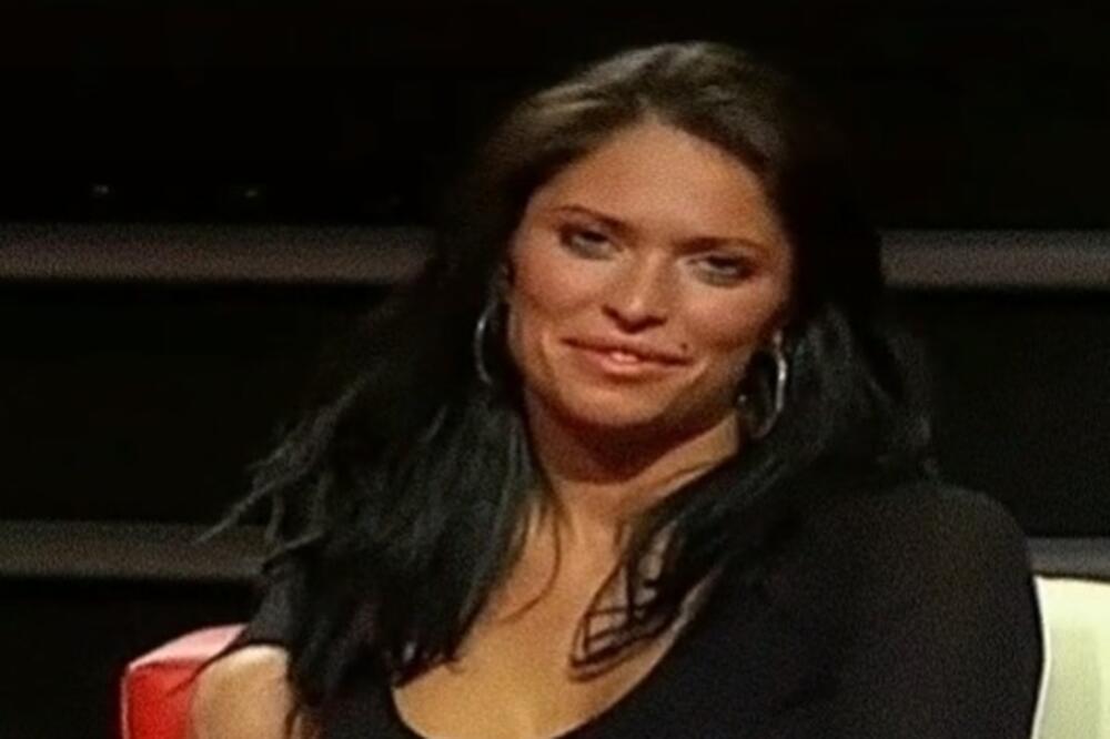 NAJVEĆA ESTRADNA TAJNA UGLEDALA SVETLOST DANA: Snimak Ksenije Pajčin se deli MUNJEVITO, AFERA OŽIVELA!