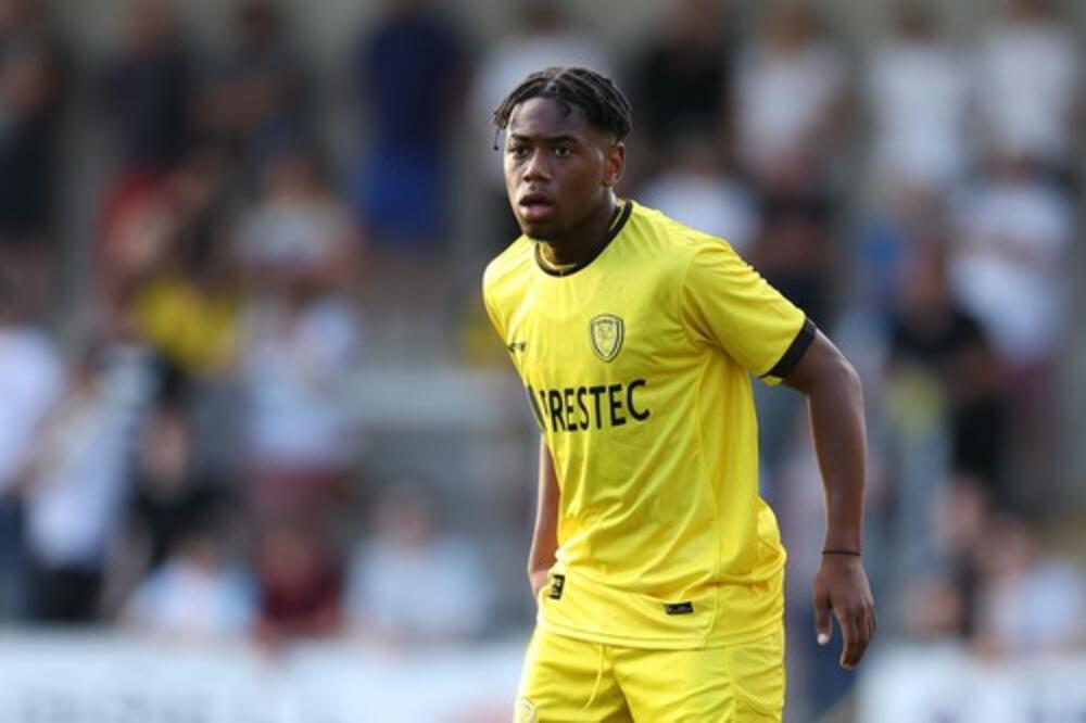 SKANDAL NA OSTRVU: Fudbaler optužen za 3 silovanja - U ISTOM DANU!