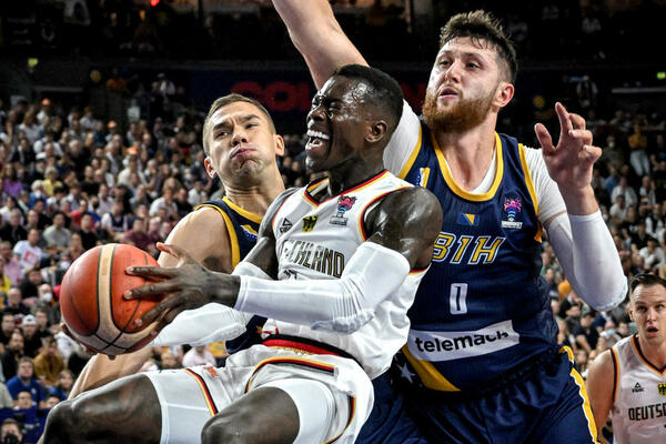 NEMCI UPISALI I DRUGU POBEDU: Hrvatska nije imala problema sa Britancima, Dubljević predvodio Crnu Goru!