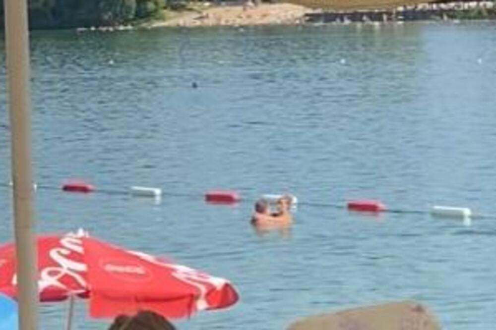 ŽESTOK S*KS NA ADI CIGANLIJI! BEOGRAĐANI SE DOHVATILI PRED PUNOM PLAŽOM: Nije za mlađe od 18 godina! (VIDEO)