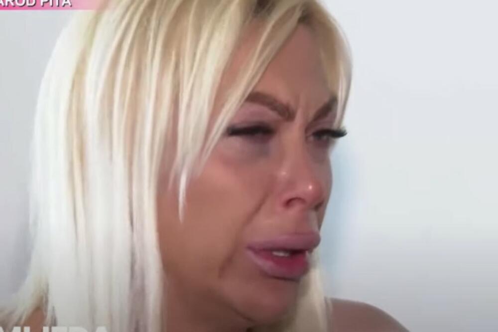 PINK PREKINUO PROGRAM PA HITNO UKLJUČILI MARIJU KULIĆ UŽIVO: Kroz SUZE saopštila najnovije vesti o Miljani Kulić!