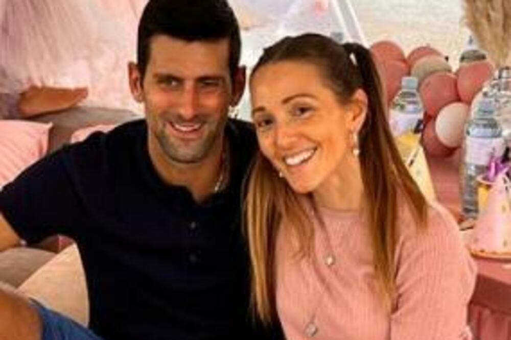 OVAKO IZGLEDA SPAVAĆA SOBA ĐOKOVIĆA: Jedan DETALJ je sve šokirao, da li ste mogli zamisliti da je OVO U NJOJ? FOTO