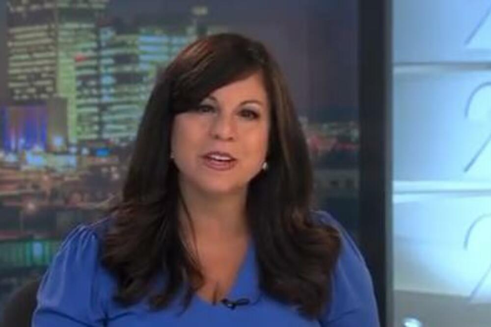 VODITELJKA DOŽIVELA MOŽDANI UDAR DOK JE ČITALA VESTI: Prvo izgubila VID, a onda se desio UŽAS! (VIDEO)