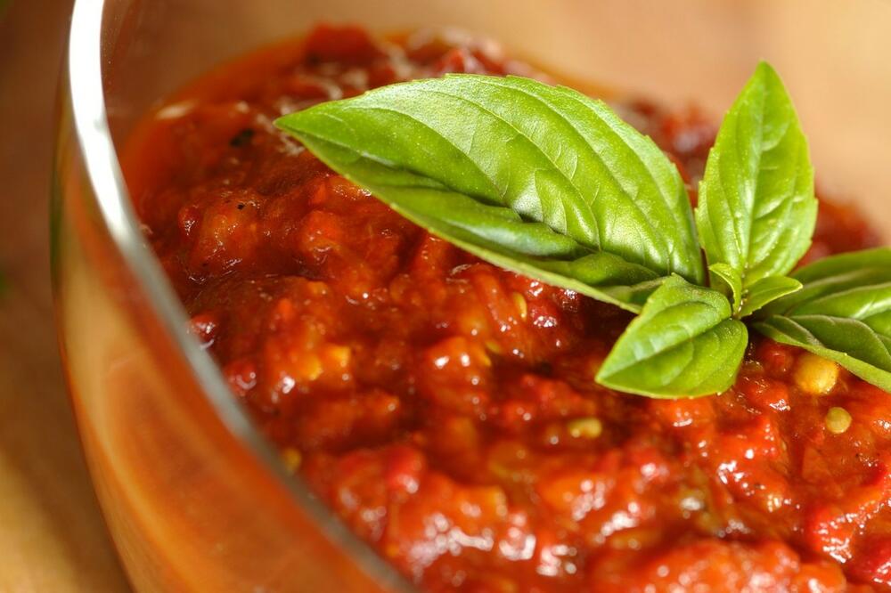 BOLJE OD AJVARA: Ovo je originalni RECEPT ZA PINDĐUR koji će biti potpuni HIT ove zime!