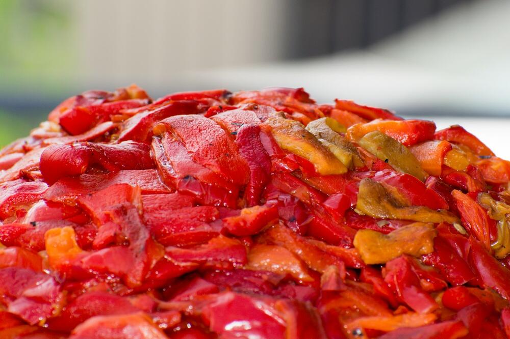 Evo kako da izaberete NAJBOLJU PAPRIKU za ajvar: Ove 3 stvari su presudne, nije dovoljno bude samo KRUPNA I CRVENA