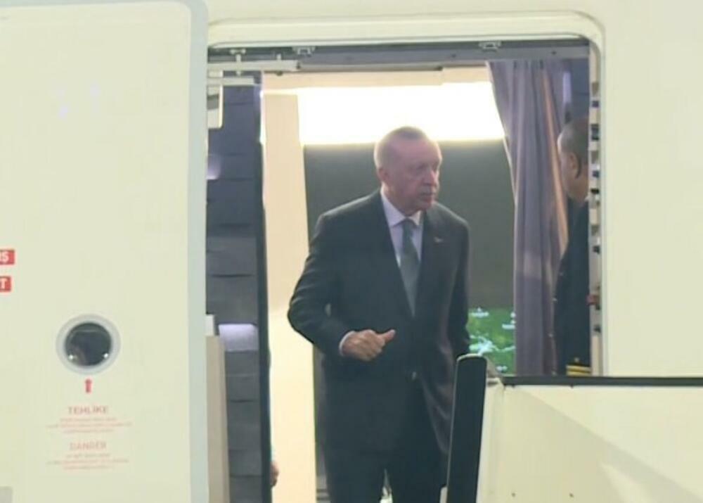 Redžep Tajip Erdogan, Erdogan stigao u Srbiju