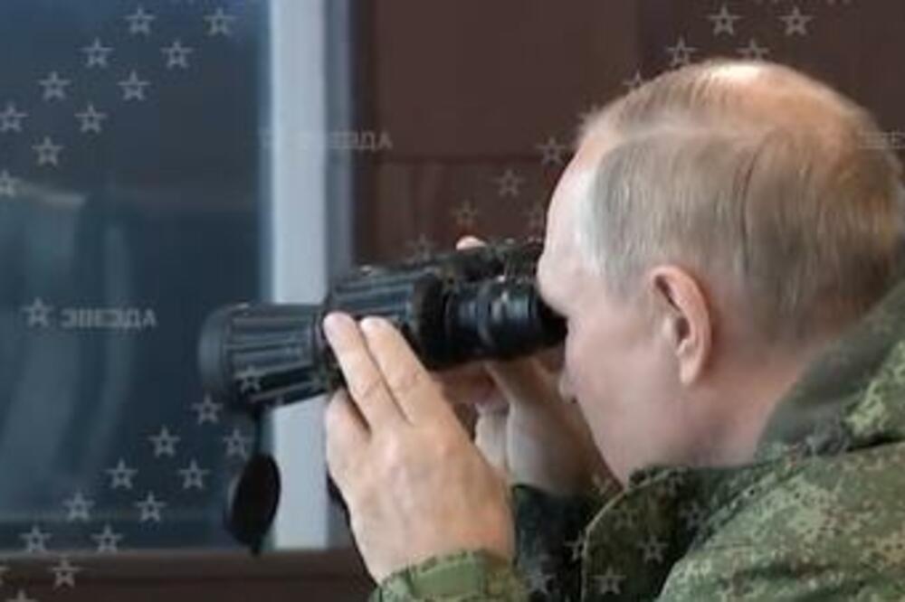 PUTIN DOBIO OPASNE PRETNJE: Bivši direktor CIA izneo jedan zahtev, ako ne ispoštuje uništiće RUSKE SNAGE!?