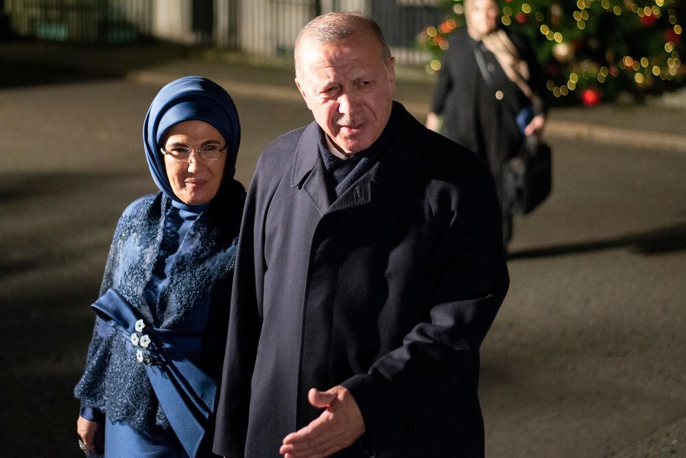 Redžep Tajip Erdogan sa suprugom Eminom