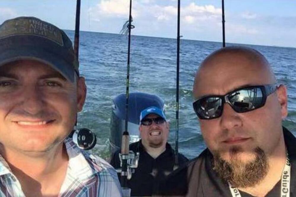 MOŽETE LI DA UOČITE ŠTA NIJE U REDU SA OVOM SLIKOM? Dobro pogledajte u nju, jedan detalj je presudan! (FOTO)