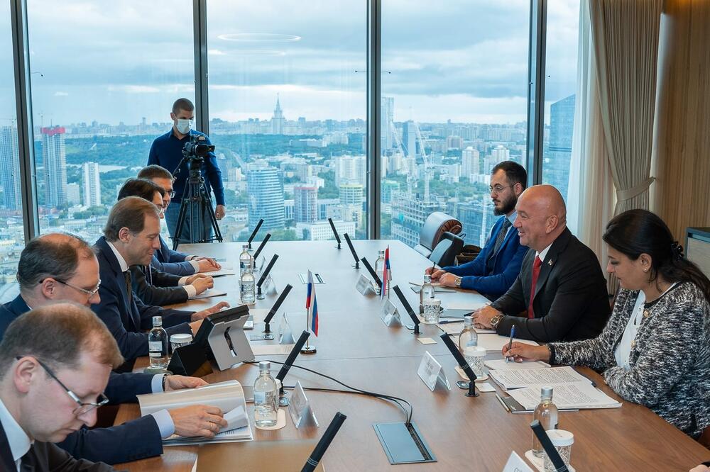 MINISTRI POPOVIĆ I MANTUROV ODRŽALI SASTANAK U MOSKVI