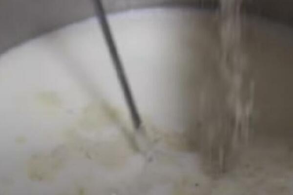 OVAJ TRADICIONALNI SRPSKI RECEPT SU SVI ZABORAVILI, A SAVRŠEN JE ZA DORUČAK: Ovako su ga spremale naše STARE MAJKE