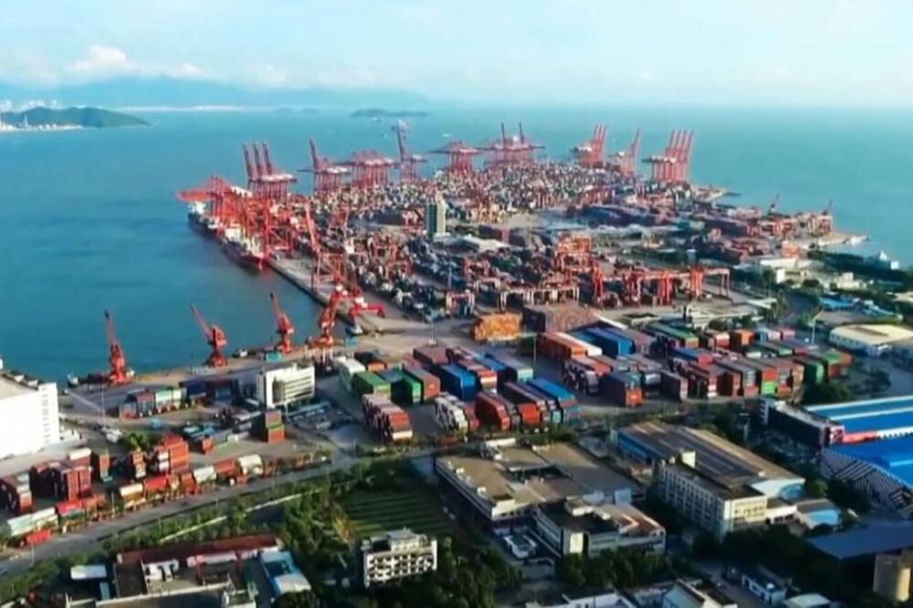 Rast uvoza i izvoza Kine od 10,1 odsto u prvih osam meseci