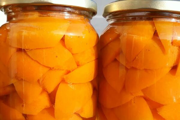 DOMAĆI KOMPOT OD KAJSIJA: Originalni RECEPT NAŠIH BAKA koji svaka DOMAĆICA mora DA ZNA