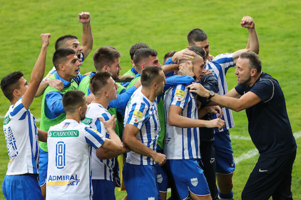 OŠTRO SAOPŠTENJE NOVOG PAZARA! Incident, pa surove reči - potkačili i Zvezdu i Partizan! (FOTO)