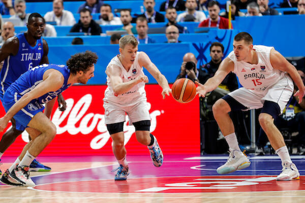 ITALIJA PONOVO KOBNA ZA SRBIJU! Kraj za "orlove" na Eurobasketu - "azuri" kukali, rešeteli, pa slavili! (FOTO)