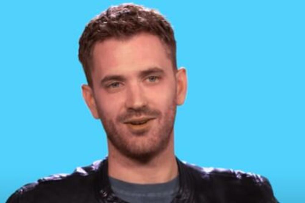 OVO JE 9 GODINA STARIJA ŽENA MOMČILA OTAŠEVIĆA: Kada čujete ČIM SE BAVI, bićete u žestokoj neverici (FOTO)