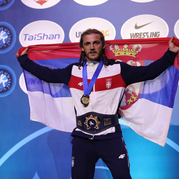 Srpski olimpijski šampion uhapšen na protestima, oglasio se Savez!