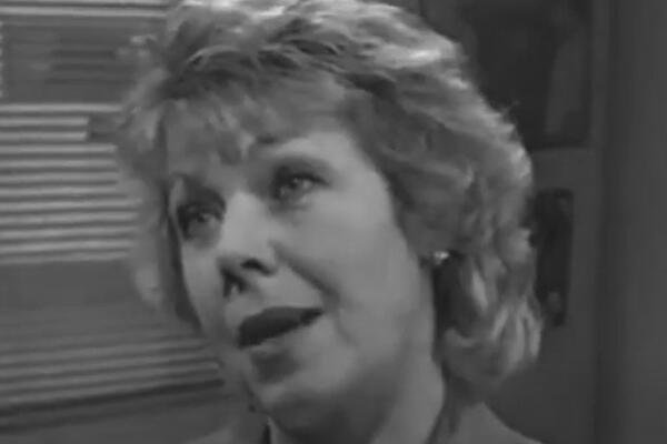 MEDIJI JAVLJAJU, UMRLA POZNATA GLUMICA, TUGA