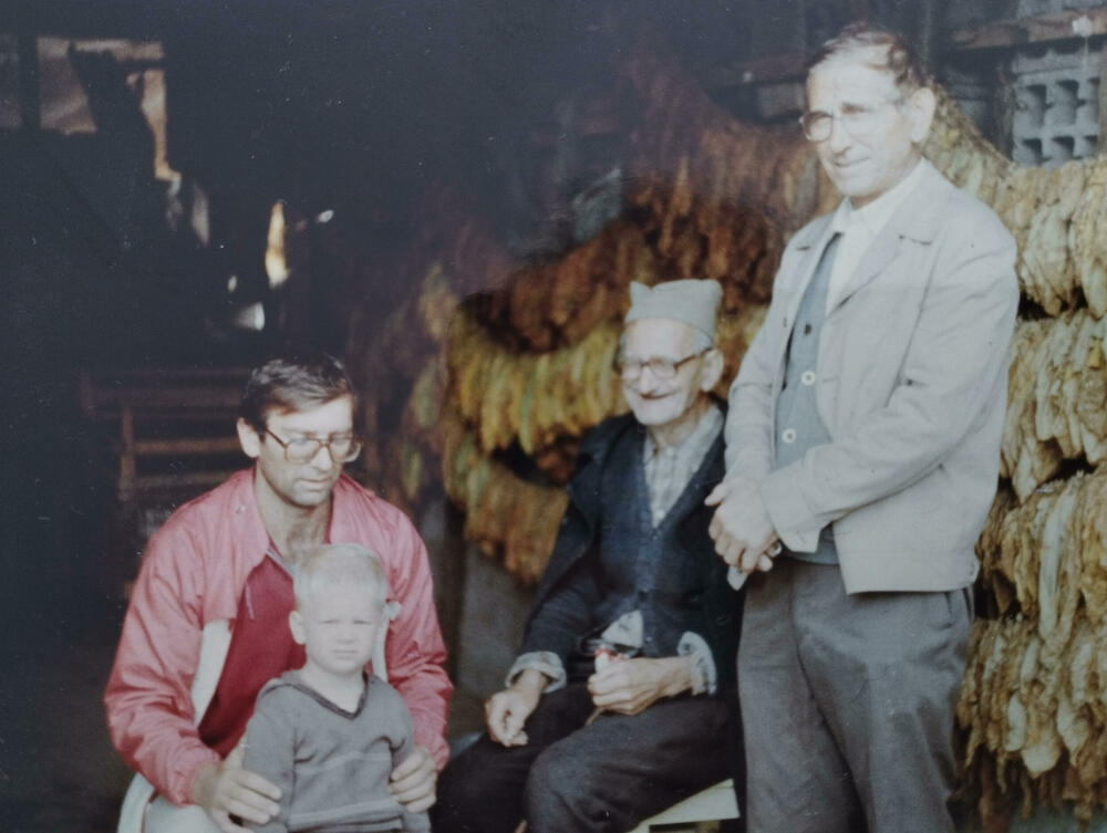 Nedeljko u Gornjem Stupnju, selu njegov oca