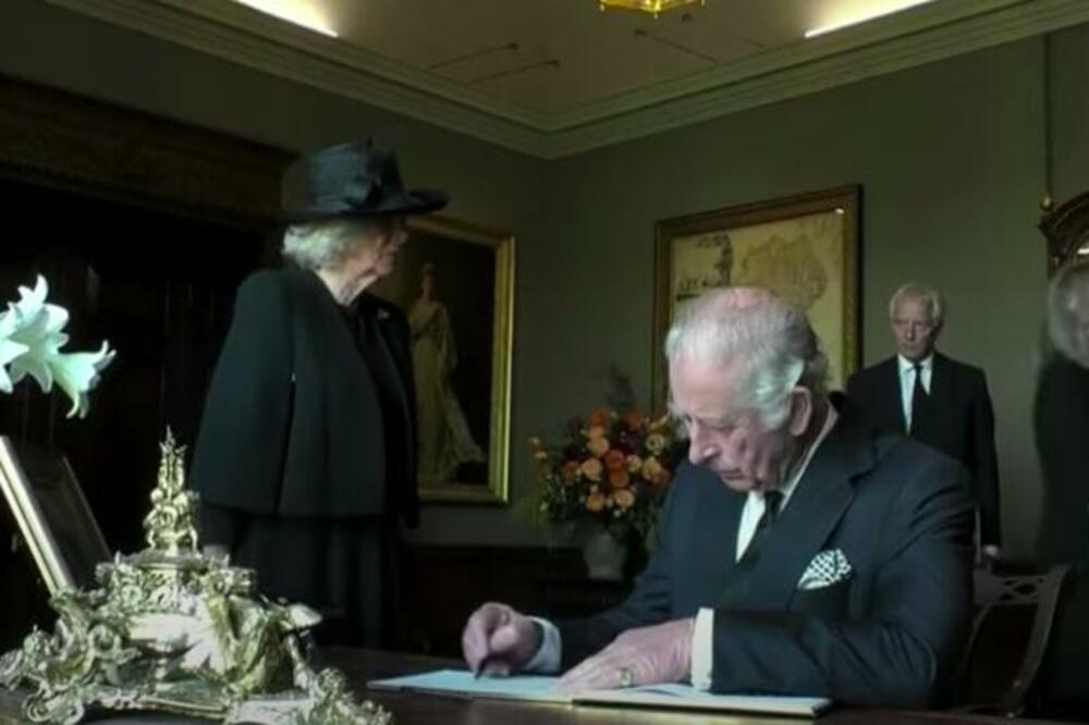 SNIMAK KRALJA ČARLSA OBIŠAO EVROPU: Iznervirao se oko BIZARNE stvari pa RAZVEZAO JEZIK! (VIDEO)