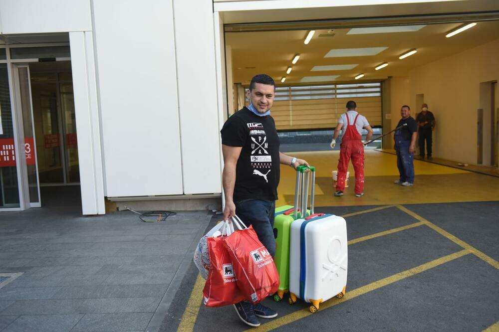 ZBOG OVOG ČOVEKA CEO BALKAN JE "GLEDA I NE VERUJE": Devojka ga JAVNO VARA, a njegovi POTEZI frapiraju sve