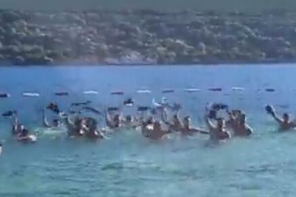 NAJLUĐI SNIMAK SA SVADBE ĐOKOVIĆA! Novak SKINUO GAĆE, pa njima kovitlao! (VIDEO)