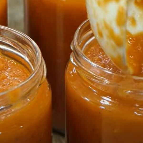 Jedna baka iz Italije otkriva nam sastojak za najbolji paradajz sos: Tajna je u ovome