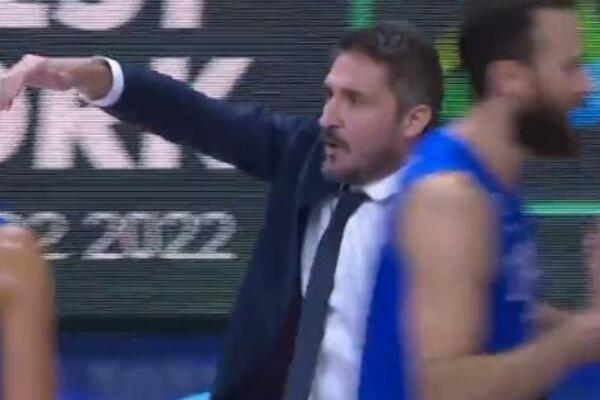 ĐANMARKO POCEKO JURIO SRBINA PO TERENU! Selektor Italije ponovo pravio scene, ovog puta mu nije prošlo! (VIDEO)