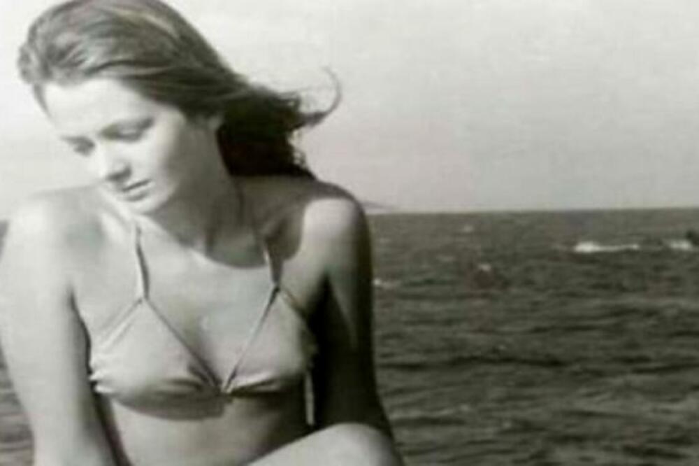 OVO JE PRAVI UZROK SMRTI SONJE SAVIĆ! Zatekli je MRTVU U STANU, OKO NJE JE BILO NEŠTO JEZIVO (FOTO)