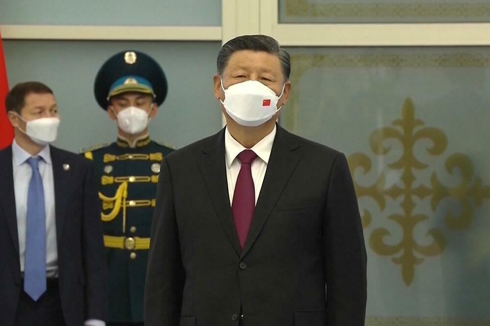 PRVA INOSTRANA POSETA POSLE IZBIJANJA PANDEMIJE: Siđinping doputovao u Kazahstan! (VIDEO)