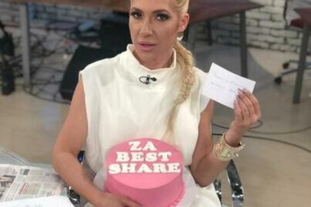 JOVANA JEREMIĆ IZ PANDE U MEČKU! Otkrila sve o NOVOM AUTOMOBILU i spomenula 2.000 EVRA!