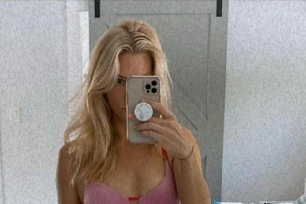 OVA GLUMICA POKAZALA JE NAJVEĆE SILIKONE U ZEMLJI! Ono što joj se desilo posle toga NAJEŽIĆE SVAKOG (FOTO)