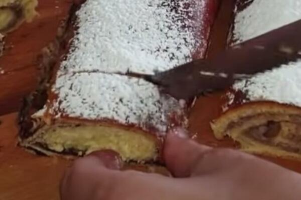 OVO JE NAJBOLJI RECEPT ZA ŠTRUDLU: Od sada ćete je samo ovako PUNITI, FIL je NEODOLJIV