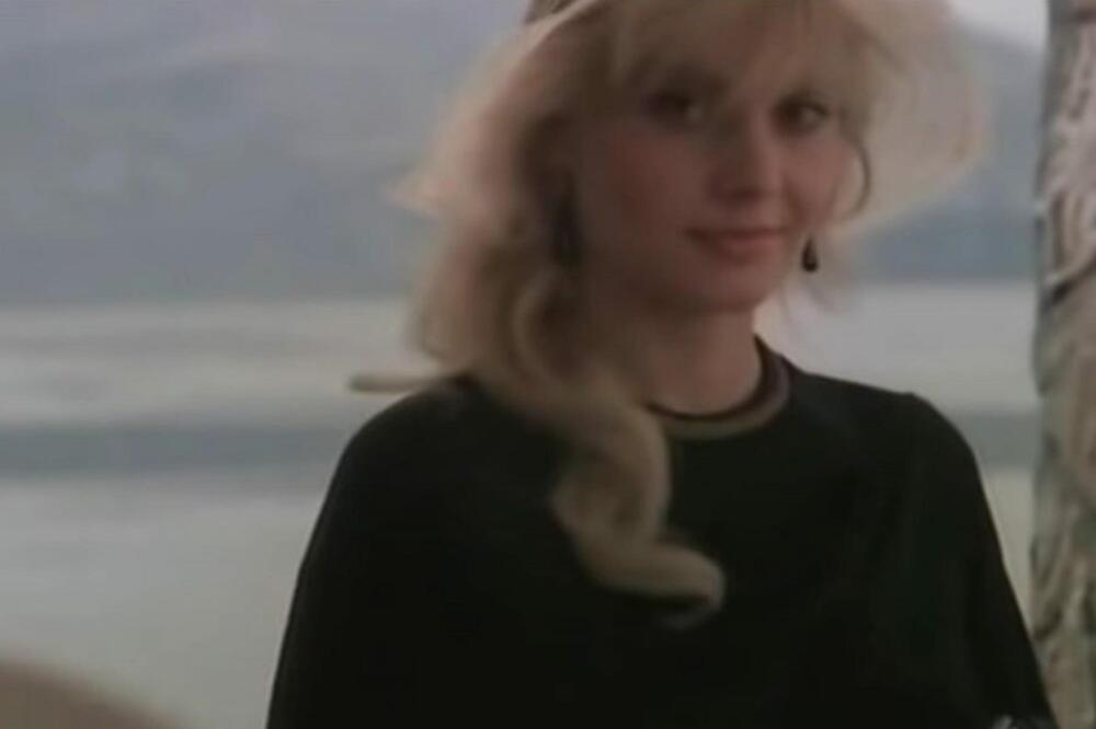 NJENE VRELE SCENE SVI PAMTIMO, A DANAS DRUGA OSOBA: Istina o životu GLUMICE ugledala svetlost dana! (FOTO)