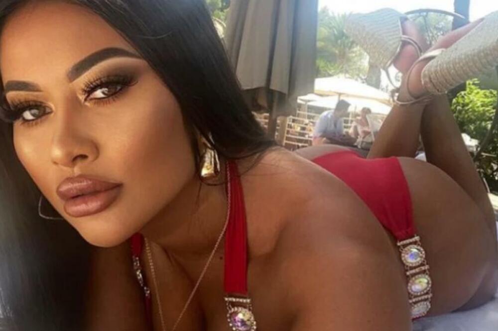 OVA ŽENA JE POKAZALA NAJVEĆU ZADNJICU NA PLANETI! Ne može je uvući u farmerke koliko je PREPUMPALA, ŠOK SLIKE