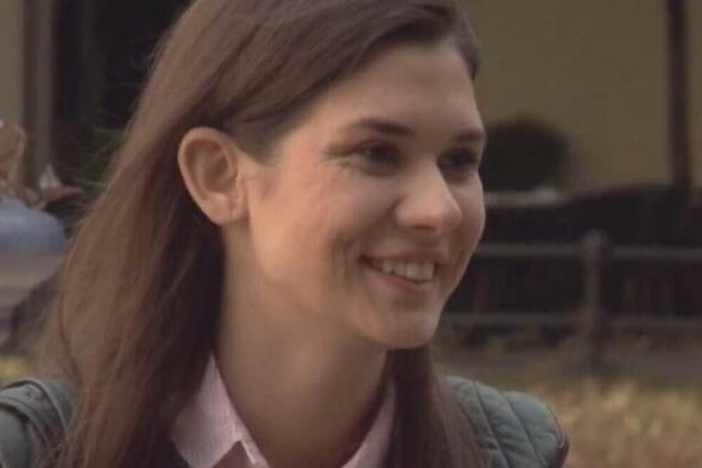 SRPSKA GLUMICA DOŽIVELA NESREĆU, ODMAH JOJ AMPUTIRALI DEO RUKE! Cela Srbija je bila potresena