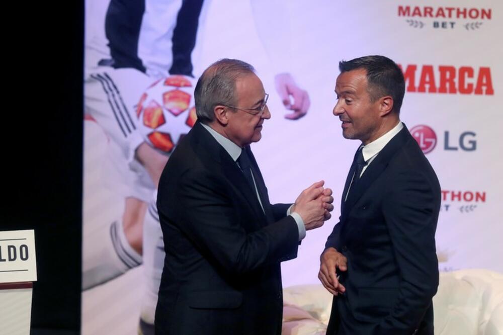 NAJPOZNATIJI FUDBALSKI AGENT NA SVETU SPREMA TRANSFER VEKA: Veliki Realov talenat prelazi u redove Barselone!?