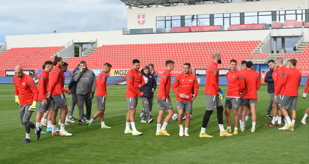 Fudbalska reprezentacija Srbije, Fudbal, Sport