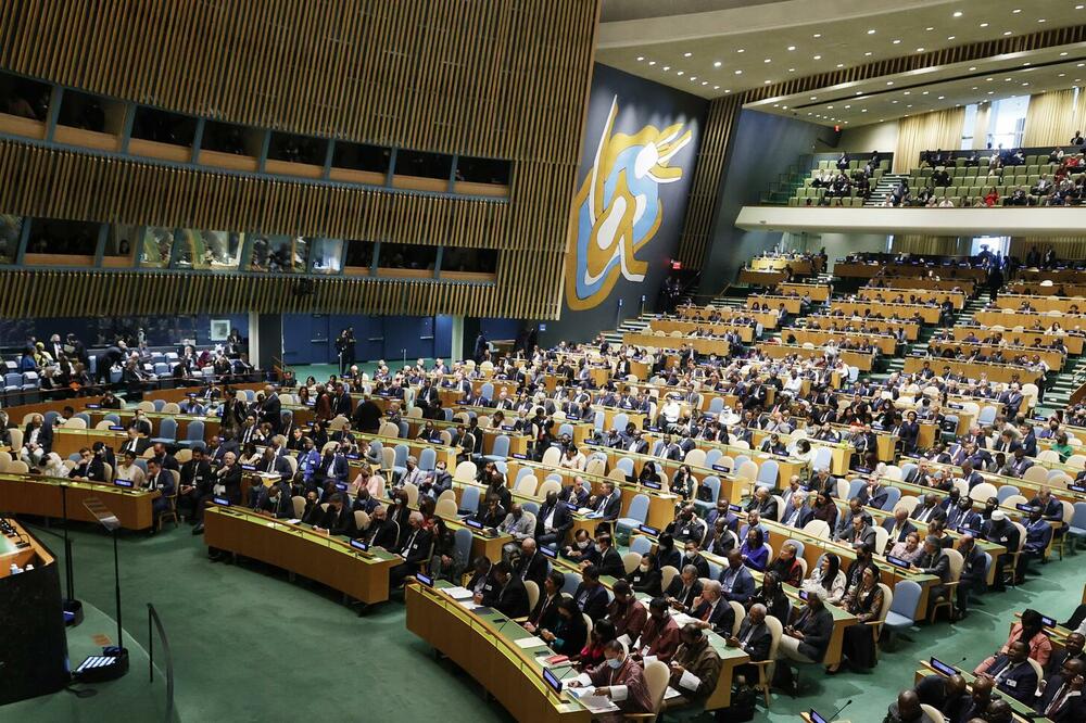 GENERALNA SKUPŠTINA UN USVOJILA REZOLUCIJU O HITNOM PREKIDU VATRE U GAZI!