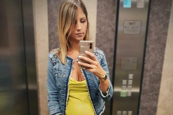 PORODILA SE ĆERKA POKOJNE MERIME NJEGOMIR: Dali su mu ČUDNOVATO ime, evo i koje! (FOTO)