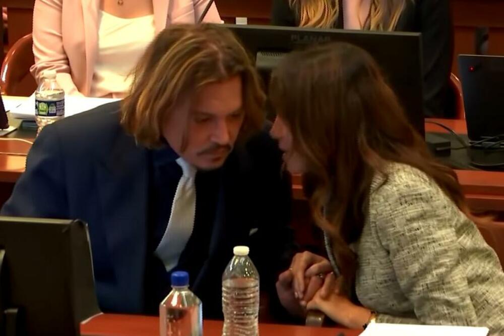 DŽONI DEP OTPOČEO VEZU SA SVOJOM ADVOKATICOM (FOTO)