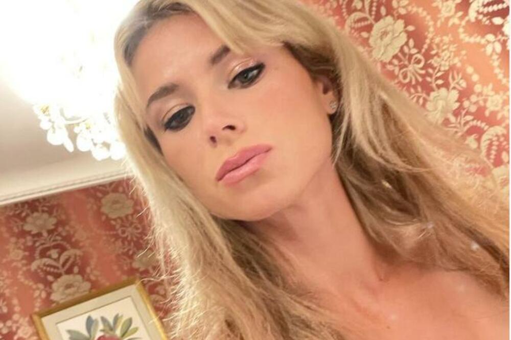 NE KRIJU LJUBAV! Najprovokativnija teniserka sveta smuvala 7 godina mlađeg kolegu! (FOTO)