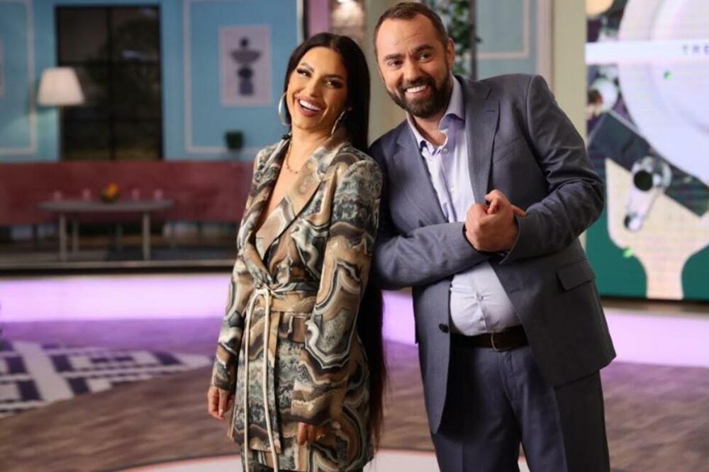 PORODICA ARSIĆ SE OPROBALA U SEKINOJ I RAŠINOJ KUHINJI: Gledajte najzabavniji kulinarski šou "Majke i snajke"