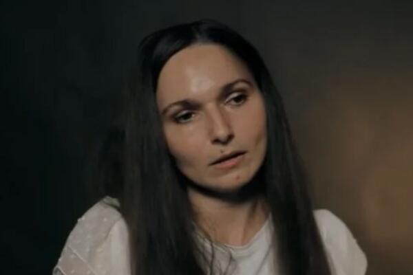 POTRESNA ISPOVEST DANIJELE MITROVIĆ: Pravo lice SUPRUGA otkrila TEK u BRAKU kada je PRETUKAO pred DECOM, JEZIVO!