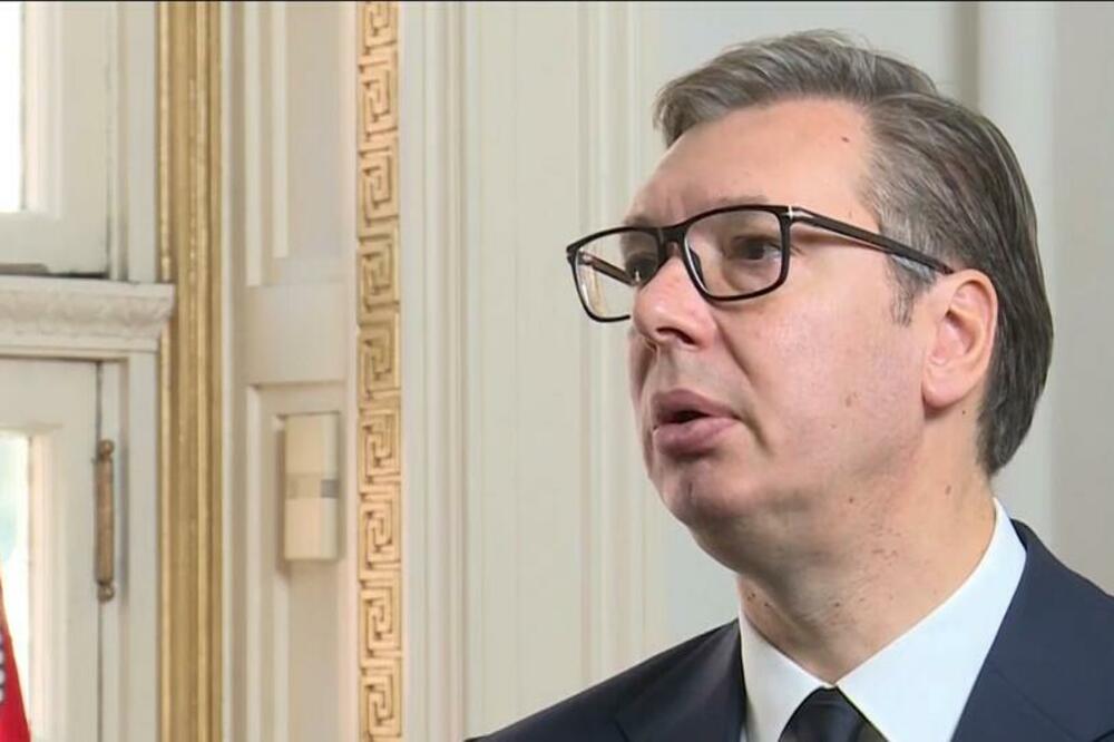 SAMIT U PRAGU: Predsednik Vučić se obratio javnosti