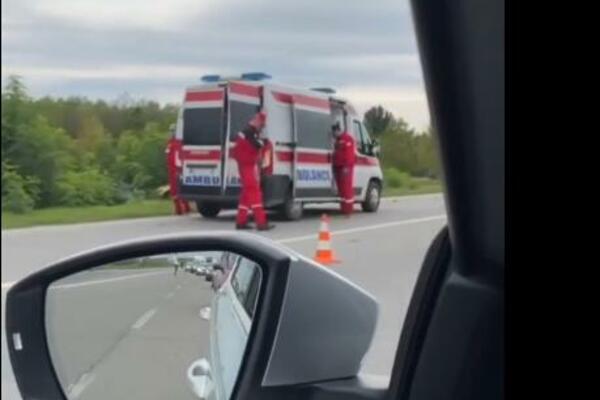 POGINULE 2 SESTRE, UČITELJICA, PEŠAK...: Crna TAČKA kod skretanja za Kać, NIJE BIO PRVI PUT