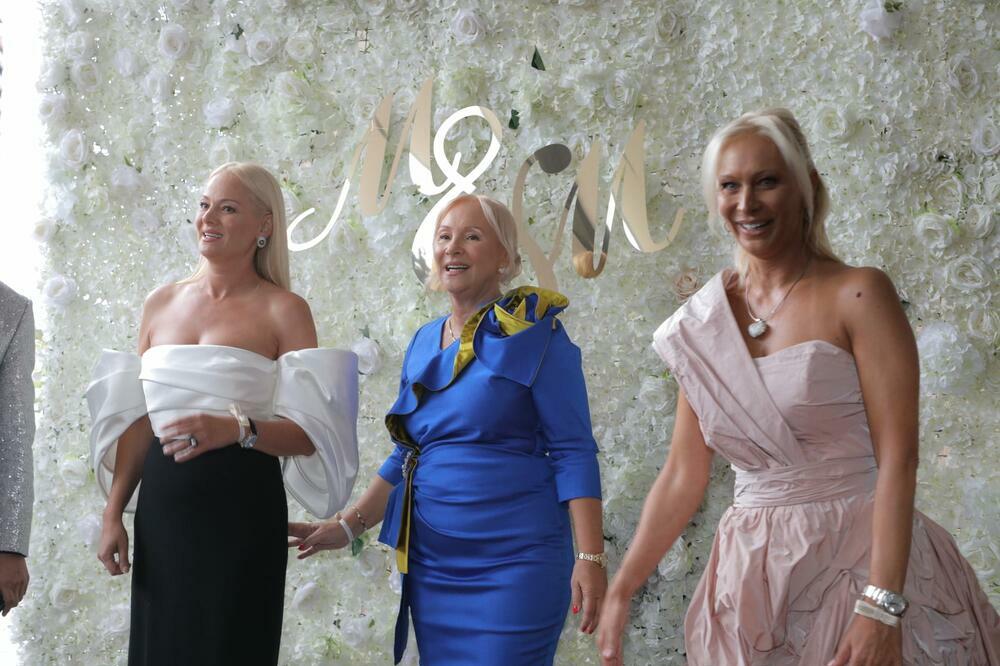 UZBUĐENA ILDA SLUČAJNO OTKRILA ONO ŠTO ZANIMA CELU NACIJU: Šta li će reći MLADENCI na ovo?